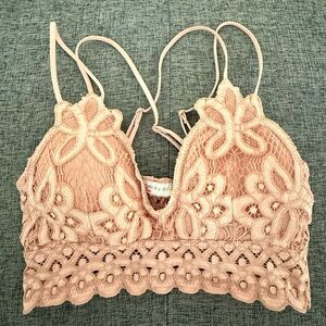Floral Lace Bandeau in Soft Beige